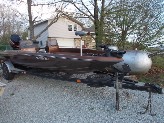 Champion Bass Boat For Sale - Buy - Sell - Trade - OzarkAnglers.Com Forum