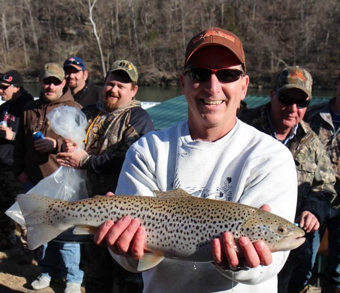 12661789_1015086298533020_45324802265870