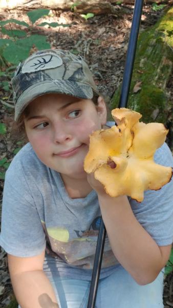 Olivia_-_mushroom_(1)_-_Guthrie_NF_-_18Aug16.jpg