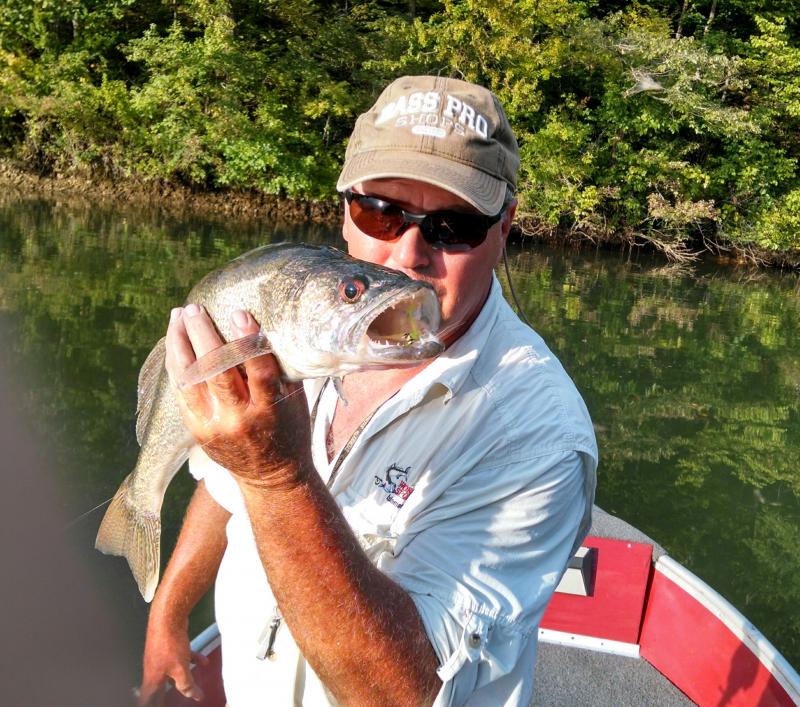 Winter Walleye Fly Fishing Flies - Stockton Lake - OzarkAnglers