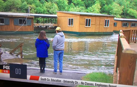 Lilly's Landing On Stl News - Upper Lake Taneycomo - Ozarkanglers.com Forum