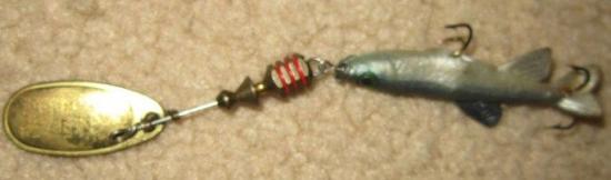 Vintage_Mepps_Comet_2_Minnow_spinner_France.jpg