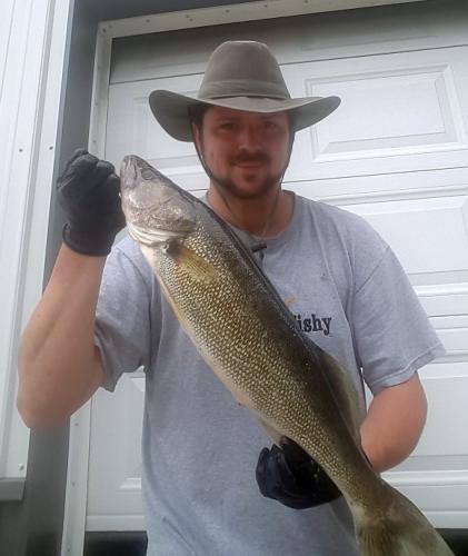 23.5 walleye.jpg