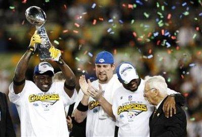 Football Lombardi Lift 2009 Champs.jpg