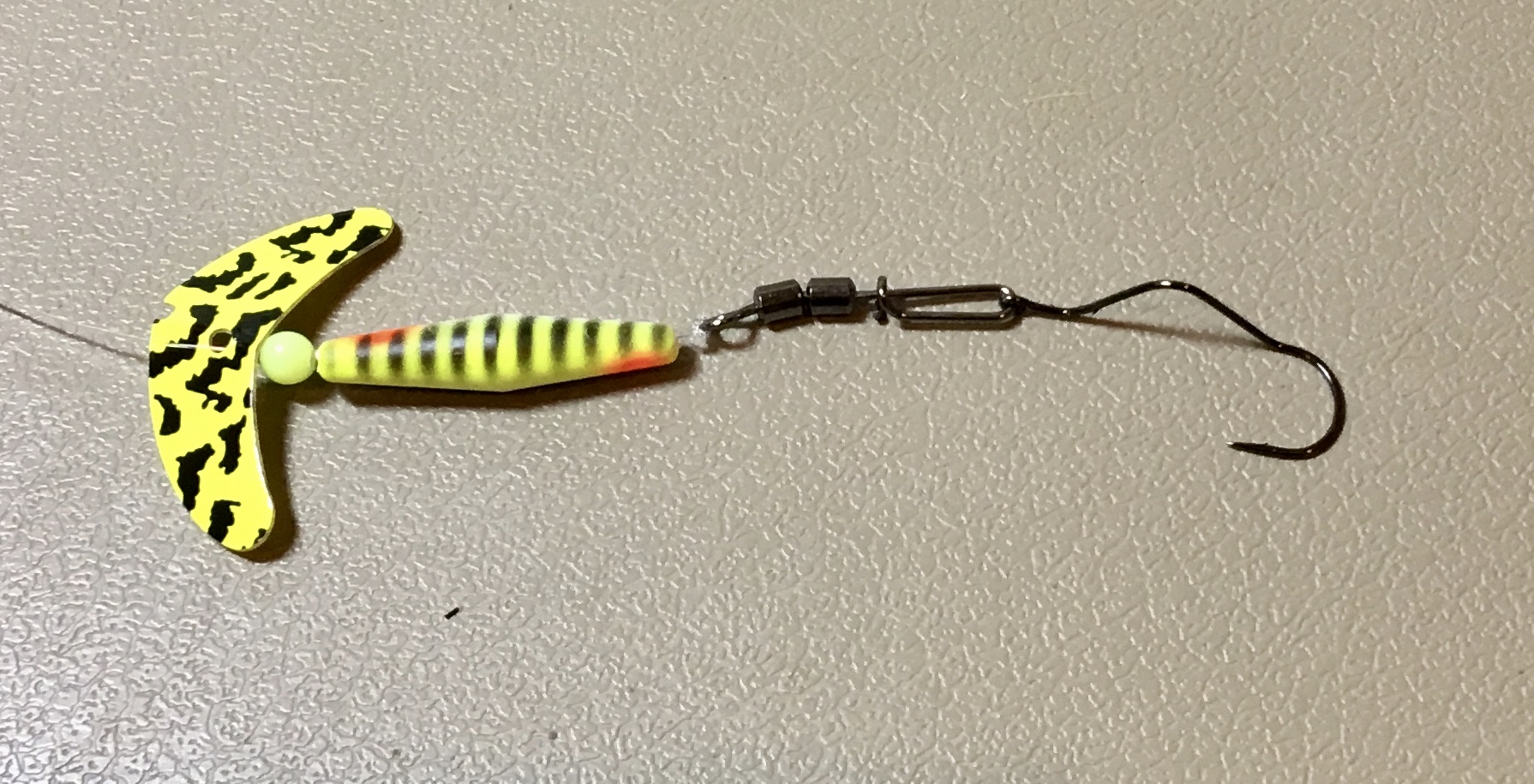Making Simple and Effective Walleye Worm Harnesses - General
