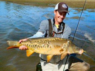 blog-Aug-28-2015-4-jeff-currier-flyfishing-for-carp.jpg