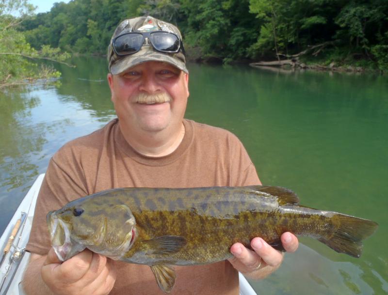 Smallmouth bass (1) 18.4 in - Current River - 05Aug16.JPG