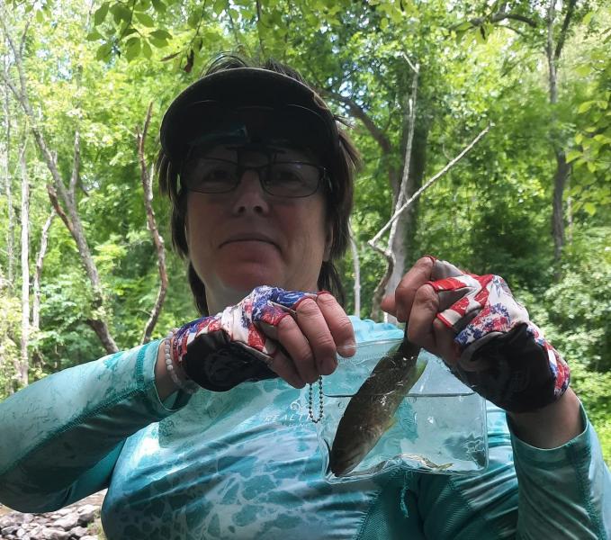 Sue 1st smallmouth bass - Passage Crk VA - 03Jul21.jpg