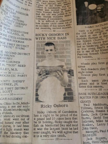 Rick Osborn in newspaper with big bass 1964.jpg