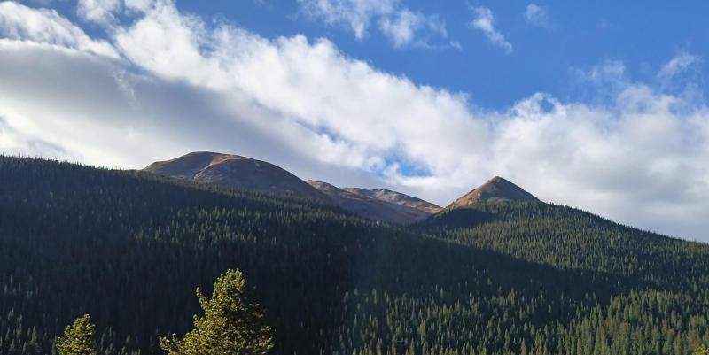 Arapahoe Natl Forest - 18Oct24.jpg